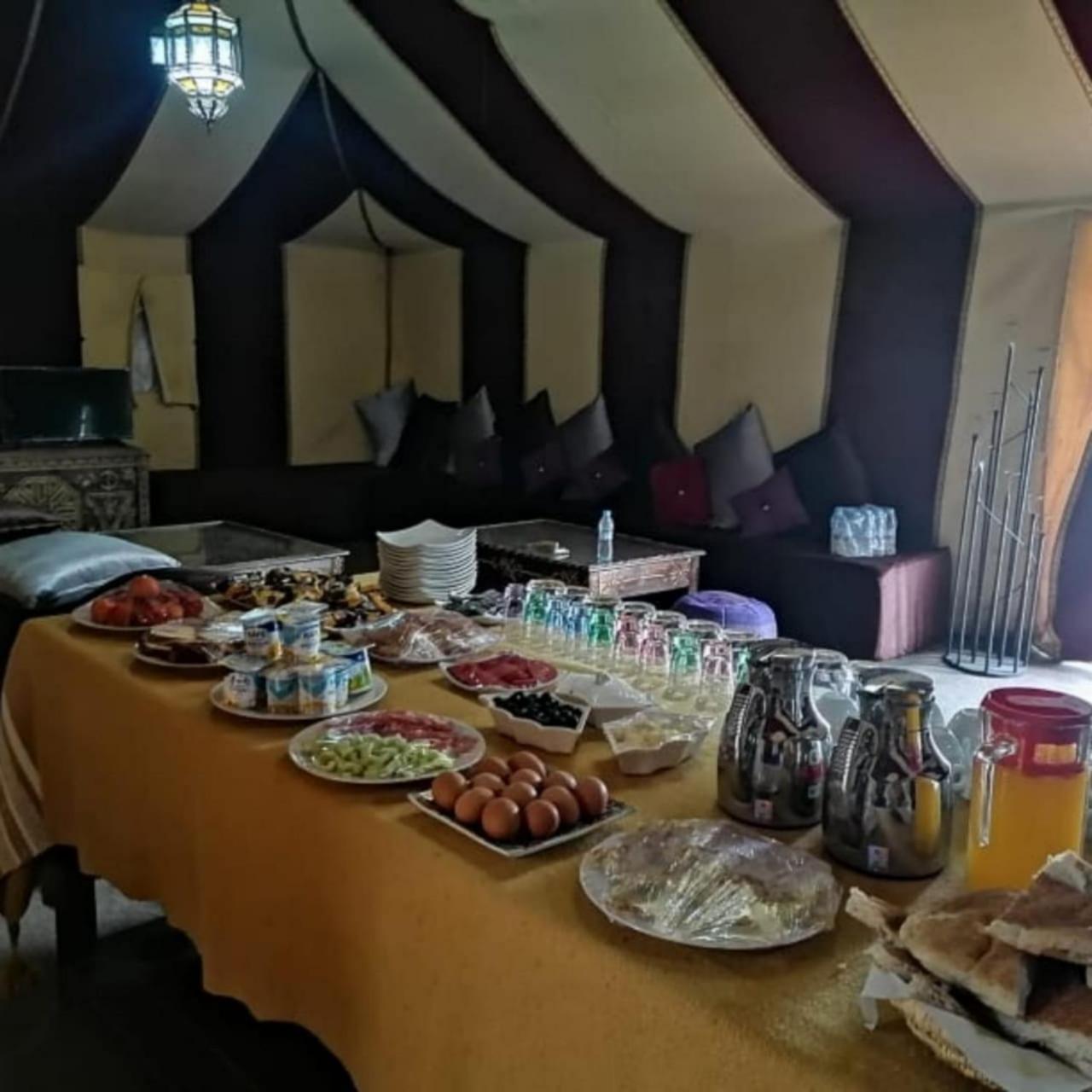 Exceptional Luxury Camp Hotel Мерцуга Екстериор снимка