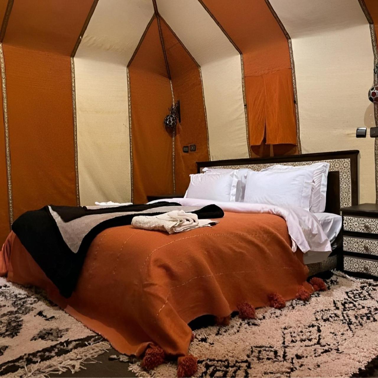 Exceptional Luxury Camp Hotel Мерцуга Екстериор снимка
