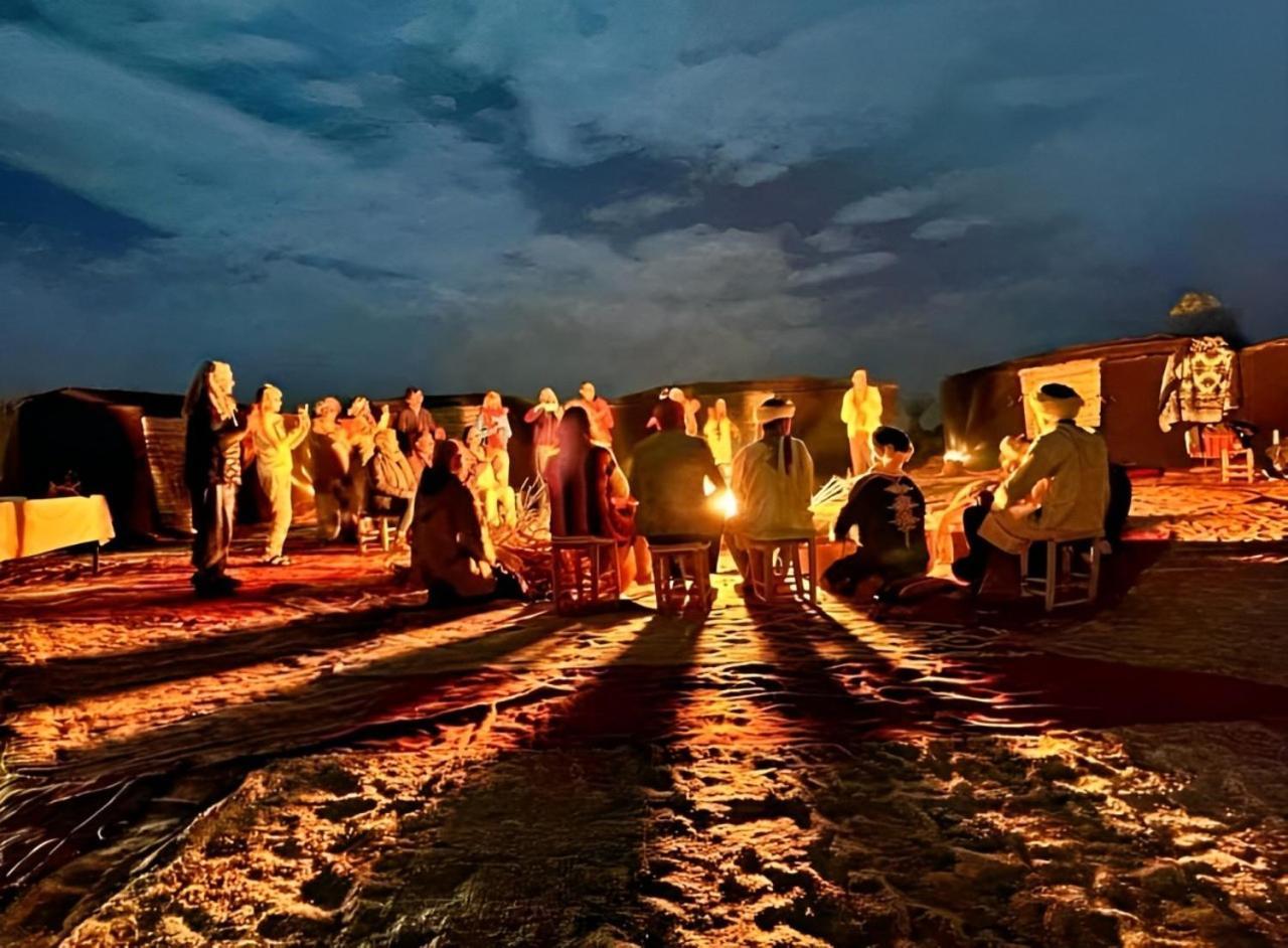 Exceptional Luxury Camp Hotel Мерцуга Екстериор снимка