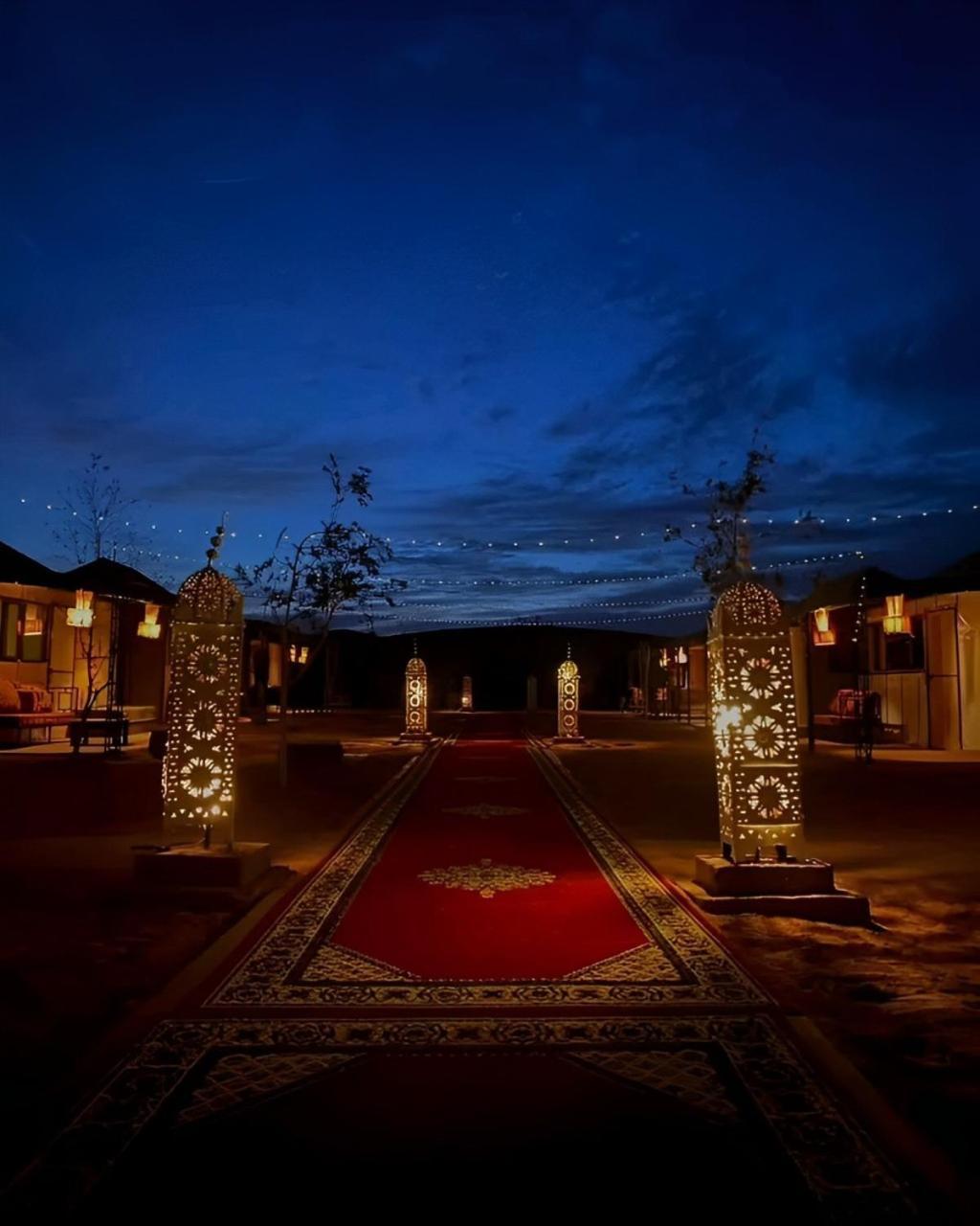 Exceptional Luxury Camp Hotel Мерцуга Екстериор снимка