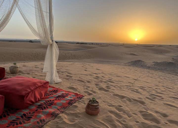 Exceptional Luxury Camp Hotel Мерцуга Екстериор снимка